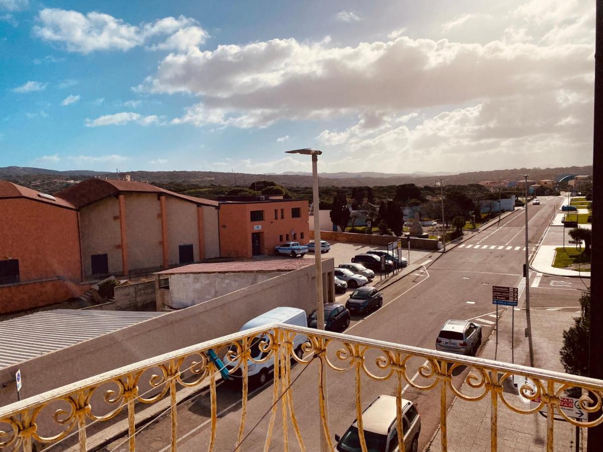 Hotel Muita Di Mari Santa Teresa Gallura Exterior photo